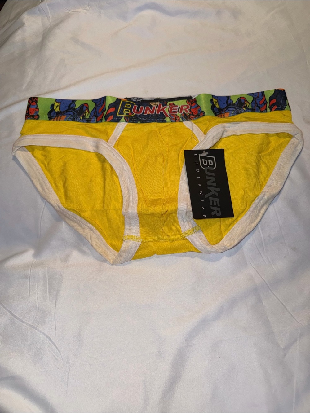 Bunker Yellow Men's Briefs with Patterned Waistband